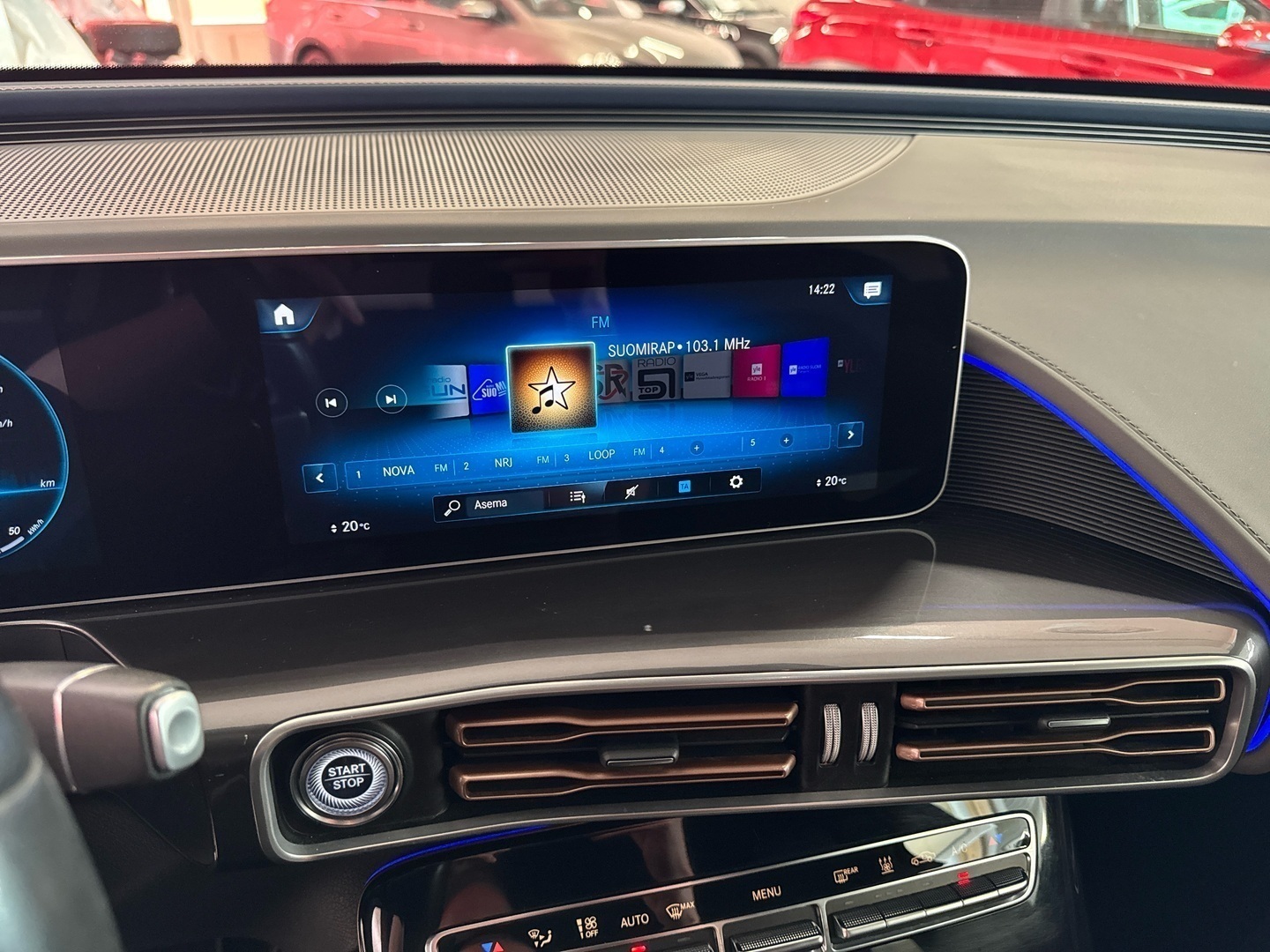 MERCEDES-BENZ EQC 2020