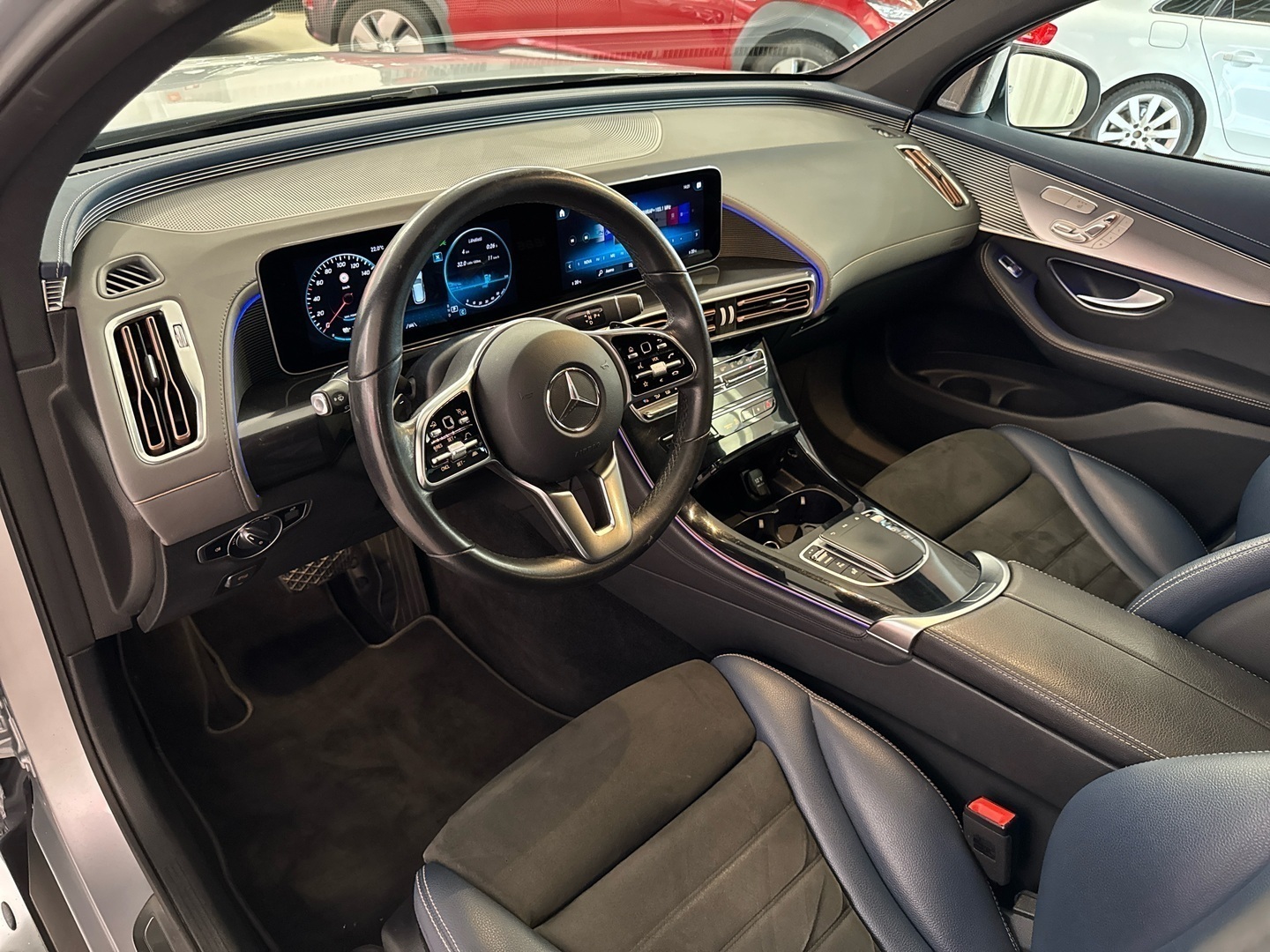MERCEDES-BENZ EQC 2020