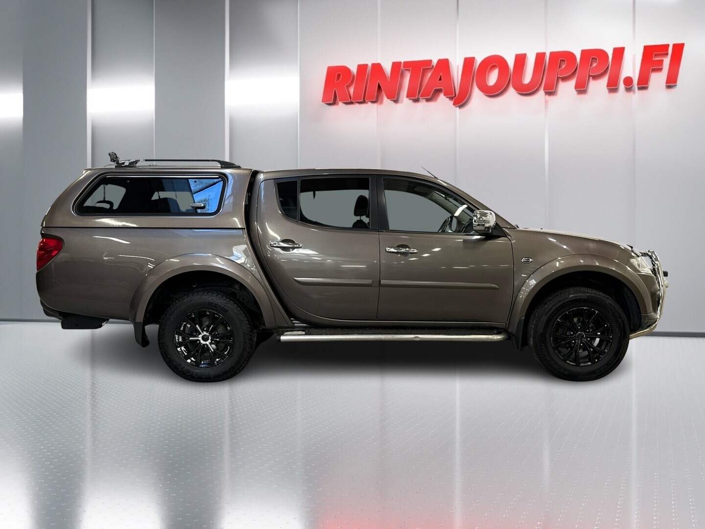 MITSUBISHI L200 2015