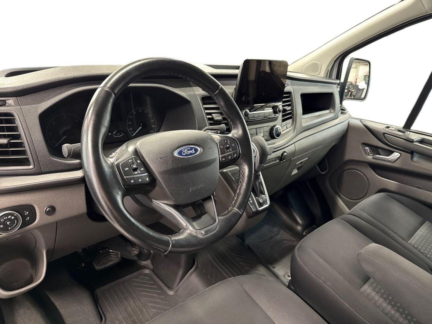 FORD Transit Custom 11