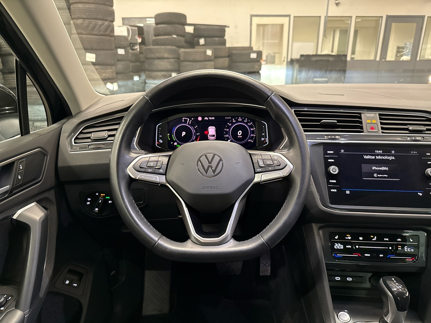 VOLKSWAGEN Tiguan 2022
