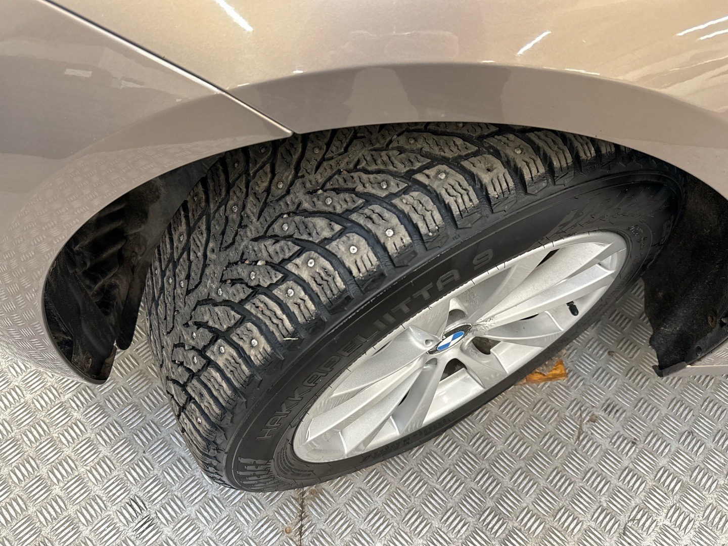 BMW 320 Gran Turismo 2013