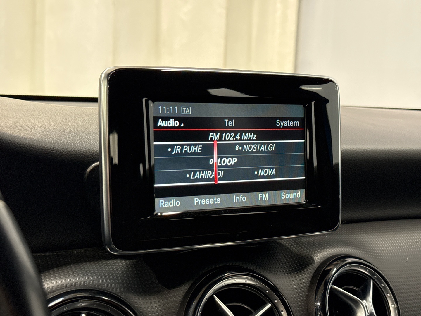 MERCEDES-BENZ A 2013