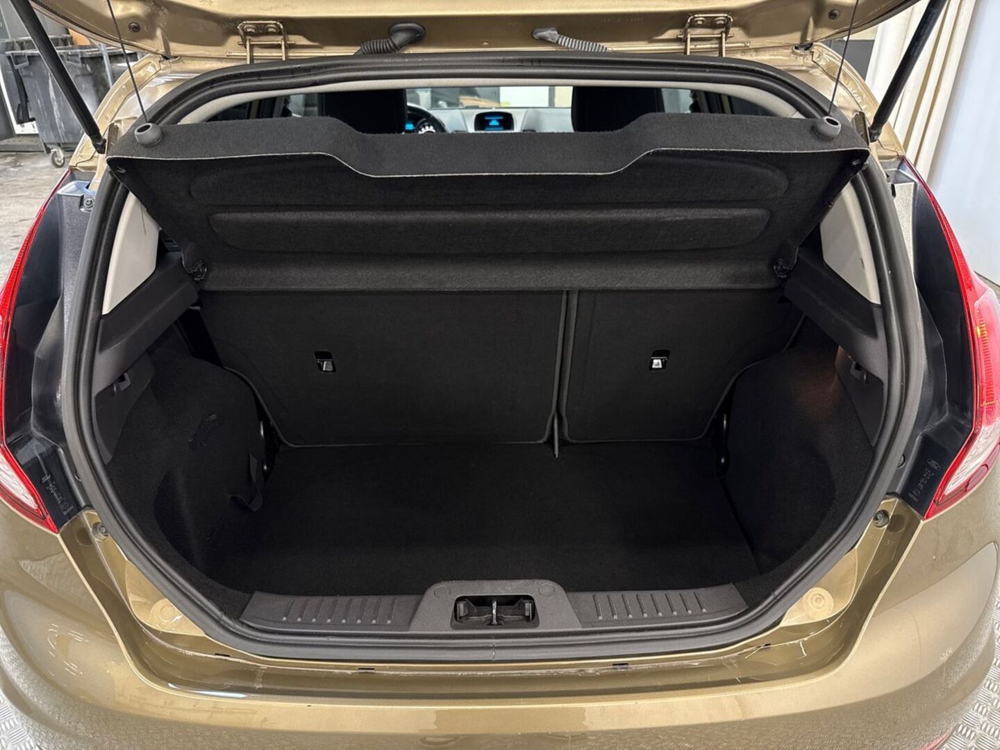 FORD Fiesta 2015