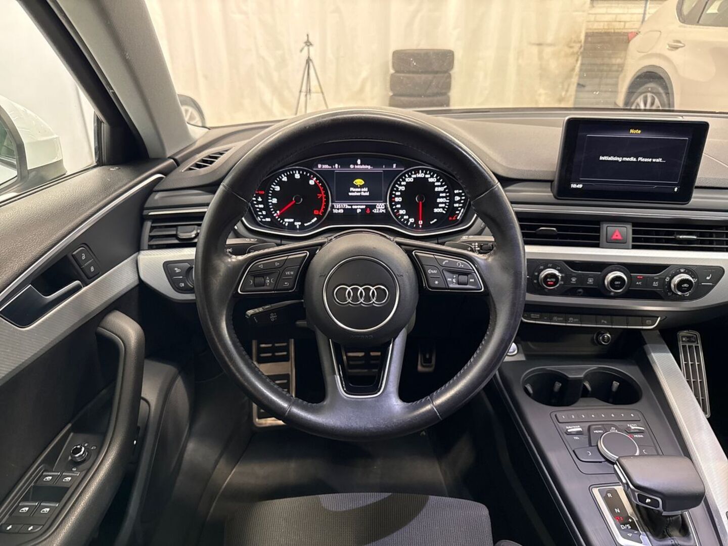 AUDI A4 2016