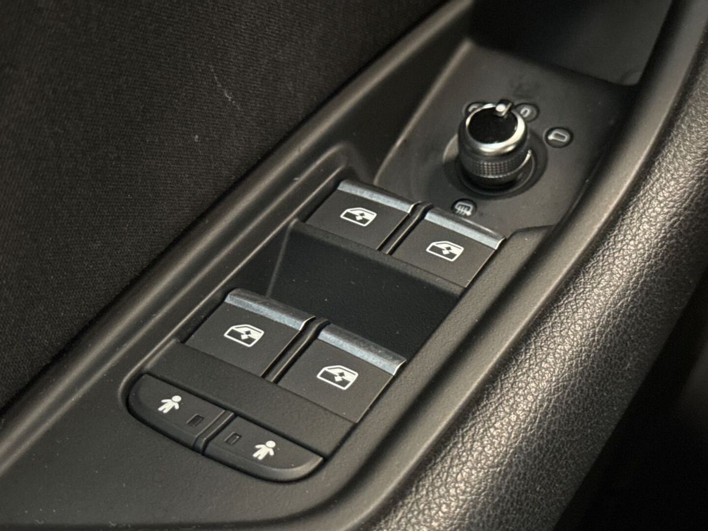AUDI A4 2016