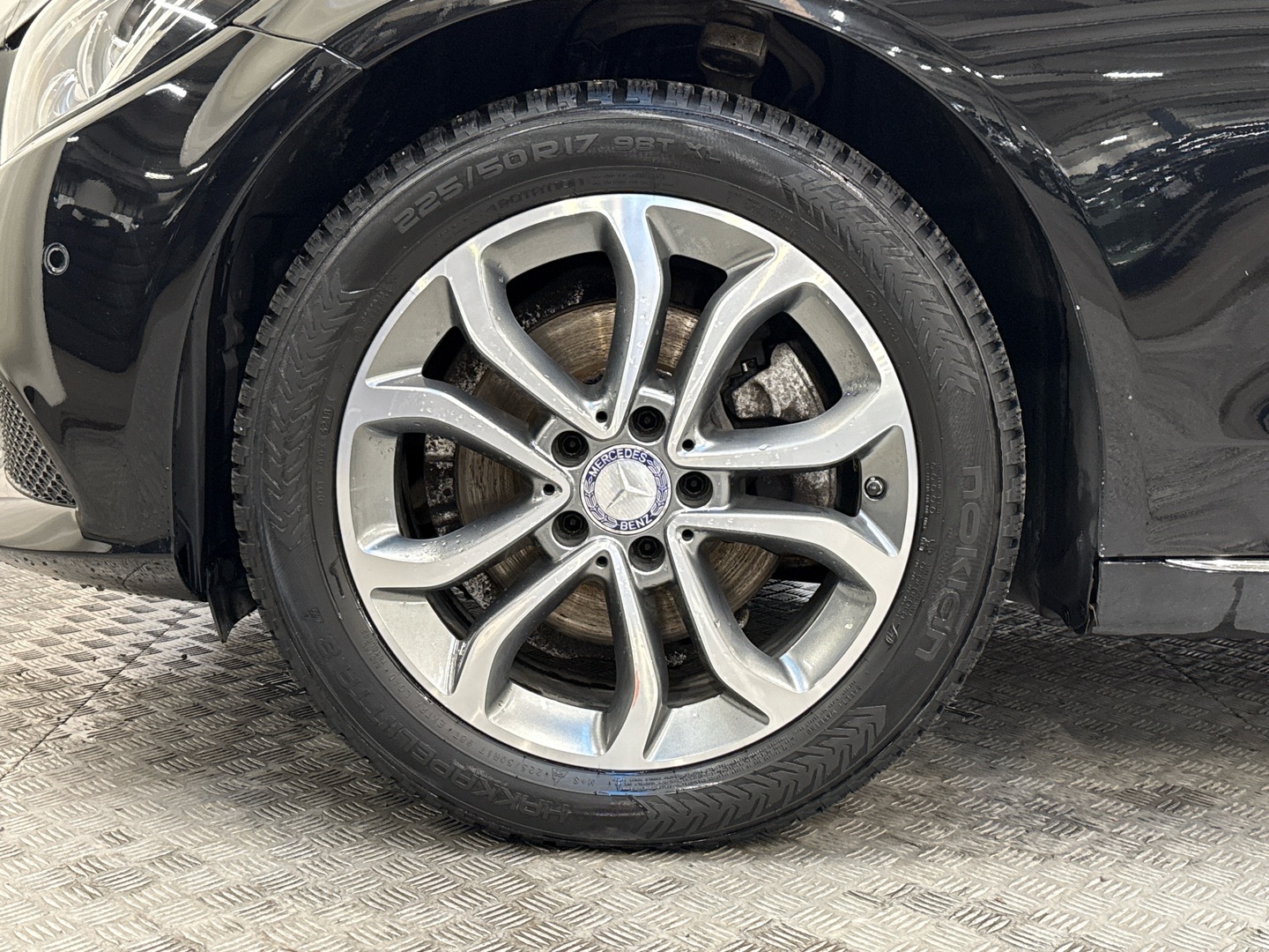 MERCEDES-BENZ C 2016