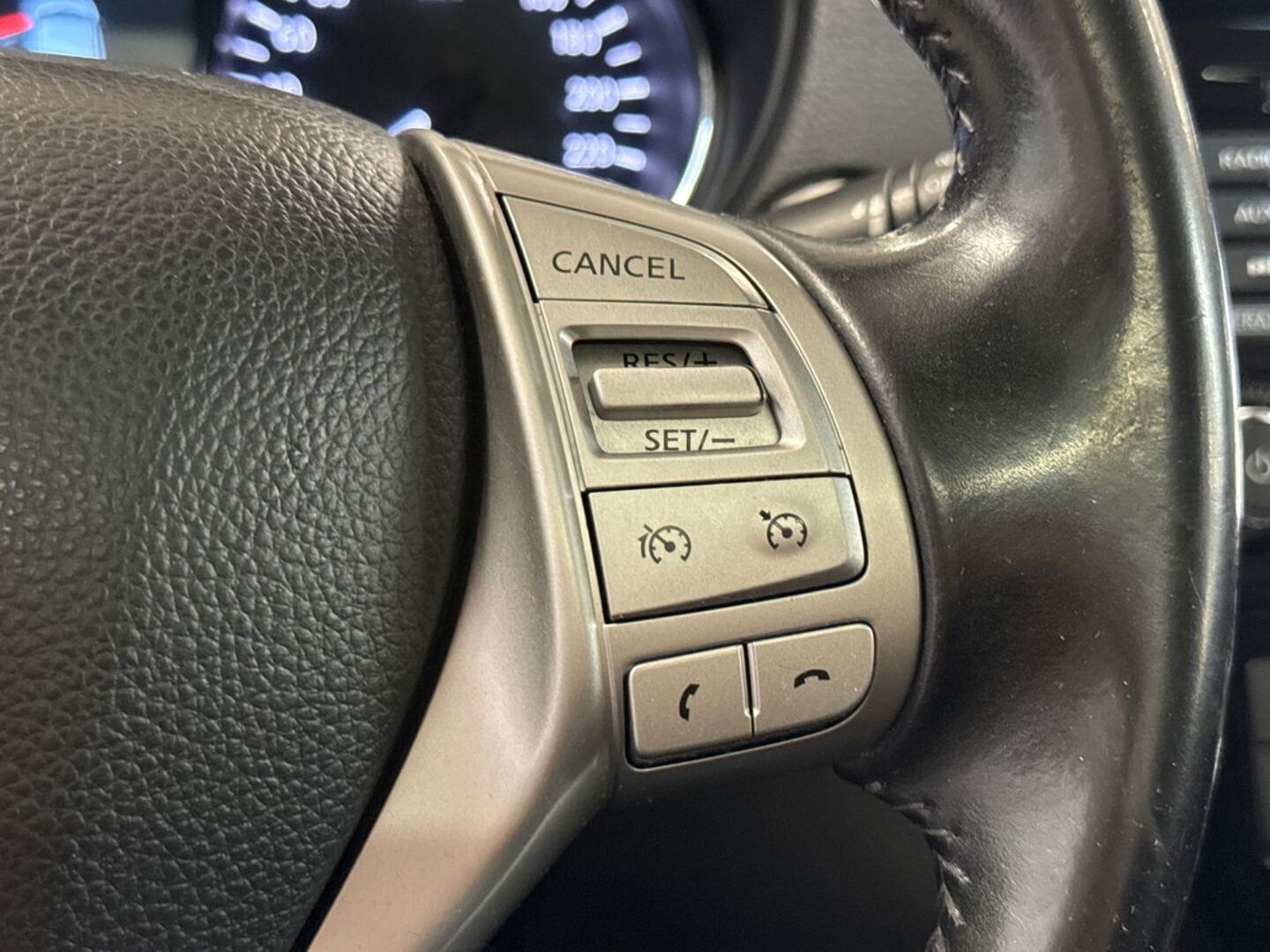 NISSAN Qashqai 2017