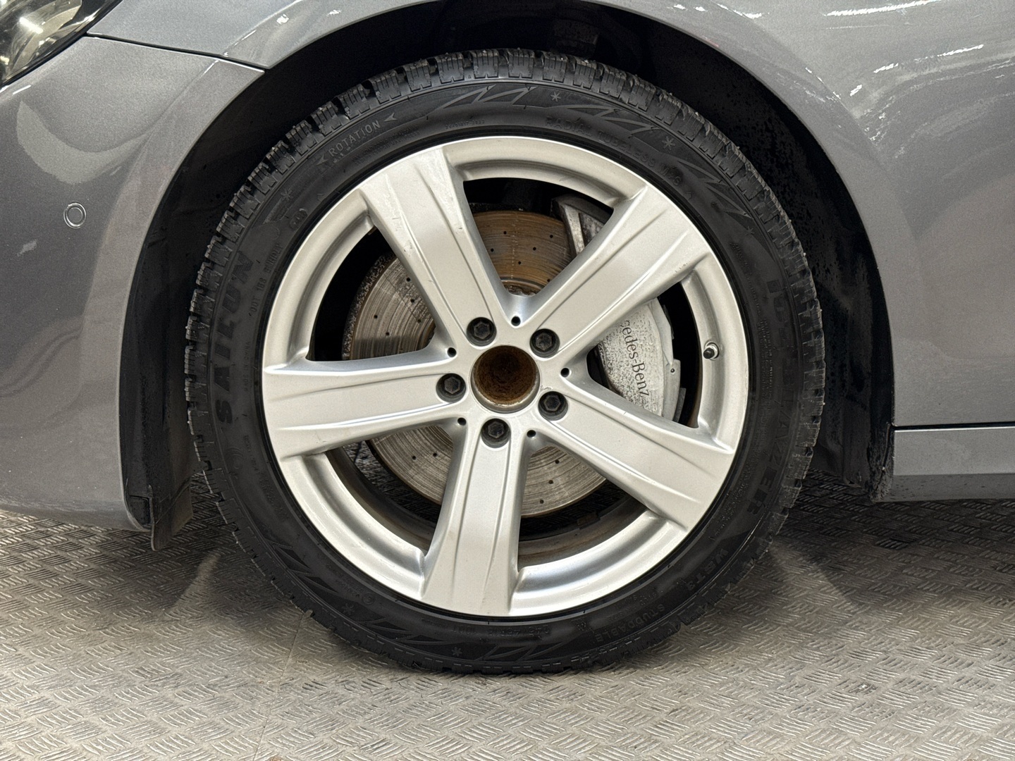 MERCEDES-BENZ E 2017