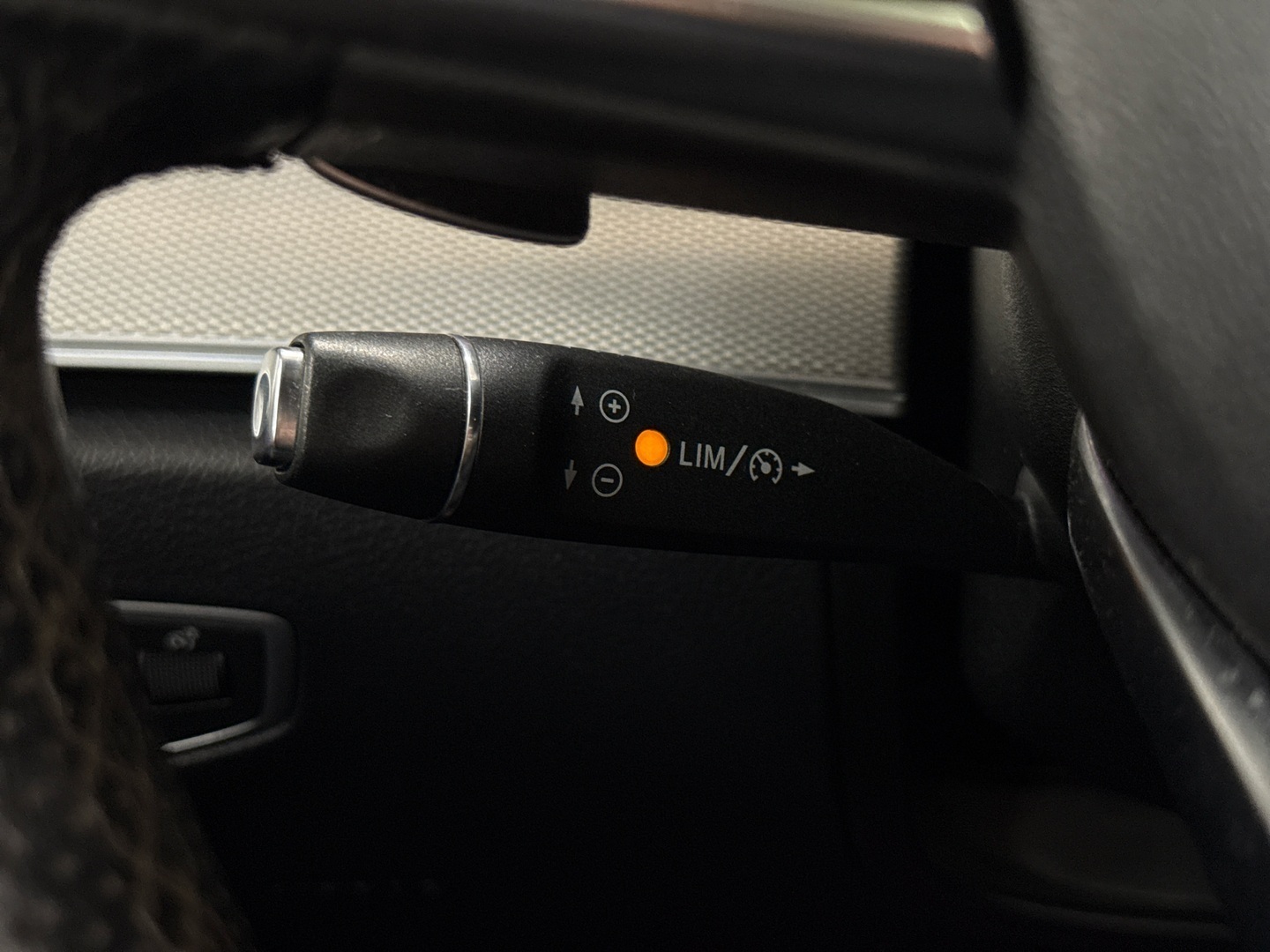 MERCEDES-BENZ E 2017