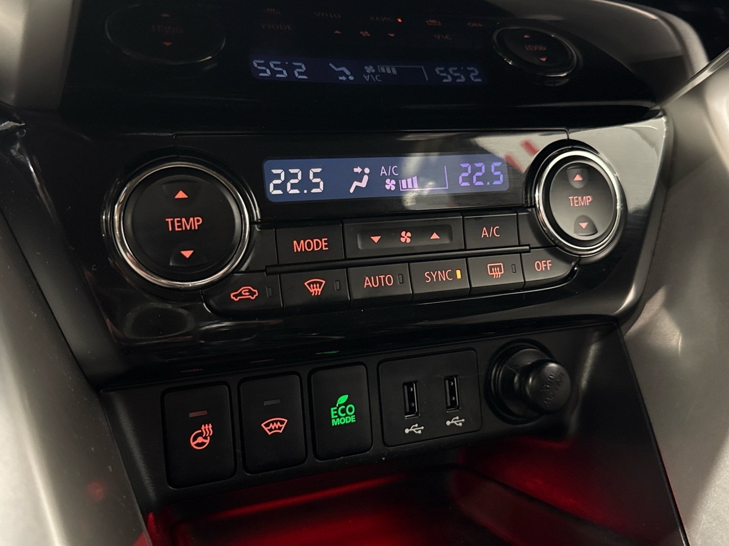 MITSUBISHI Eclipse Cross 2018