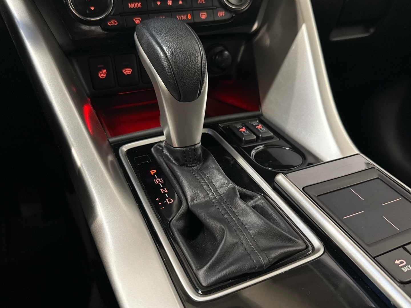 MITSUBISHI Eclipse Cross 2018