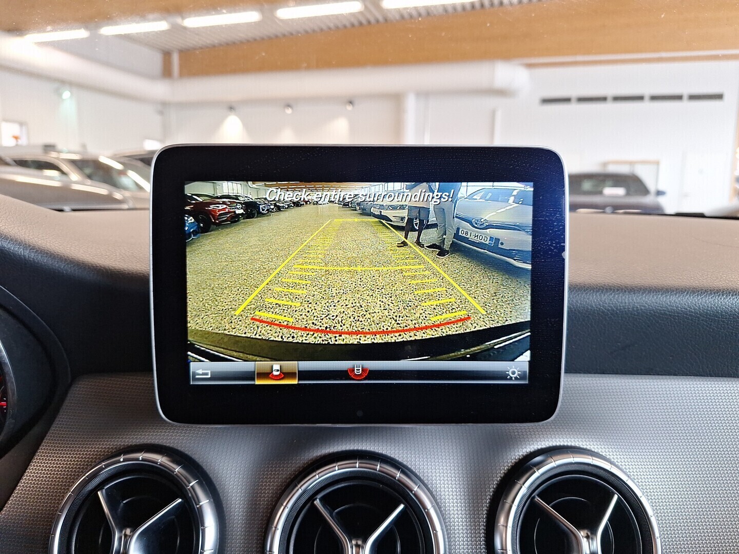 MERCEDES-BENZ CLA 2018