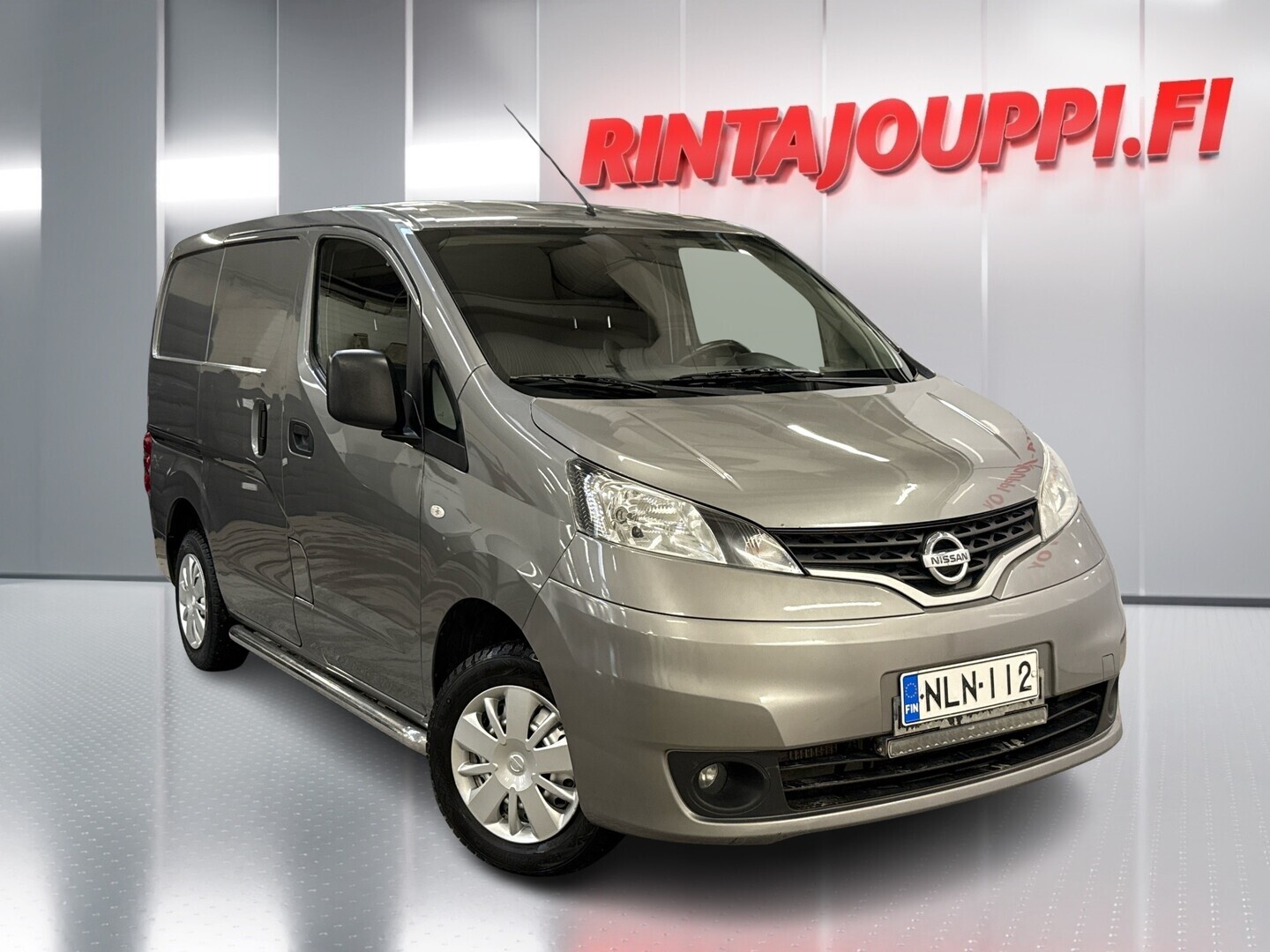 NISSAN NV200 2019