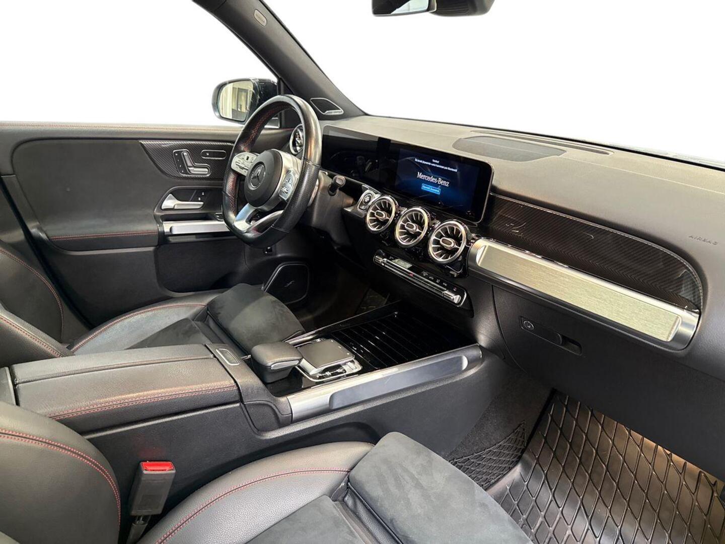 MERCEDES-BENZ GLB 2020