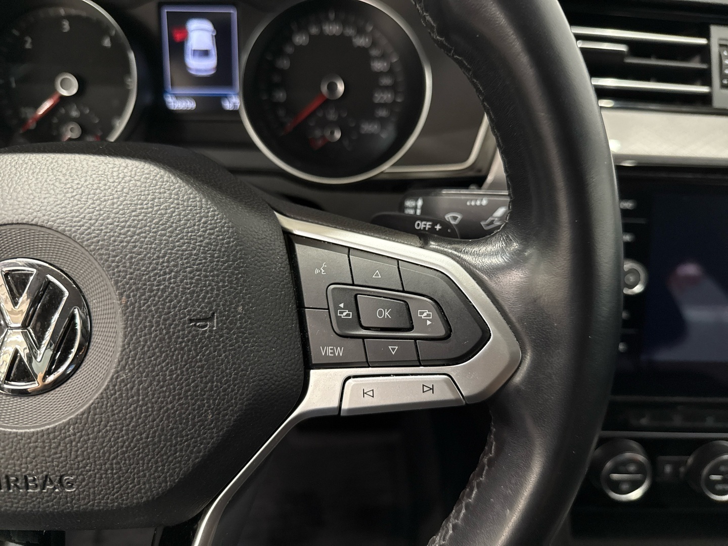 VOLKSWAGEN Passat 2019