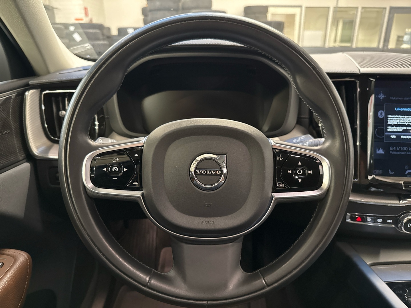 VOLVO XC60 2020