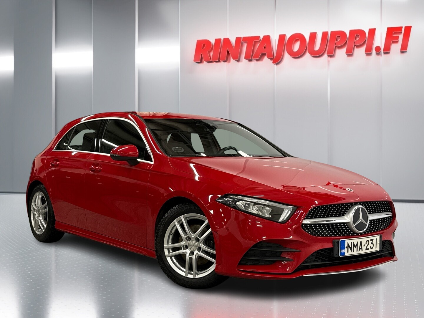 MERCEDES-BENZ A 2019