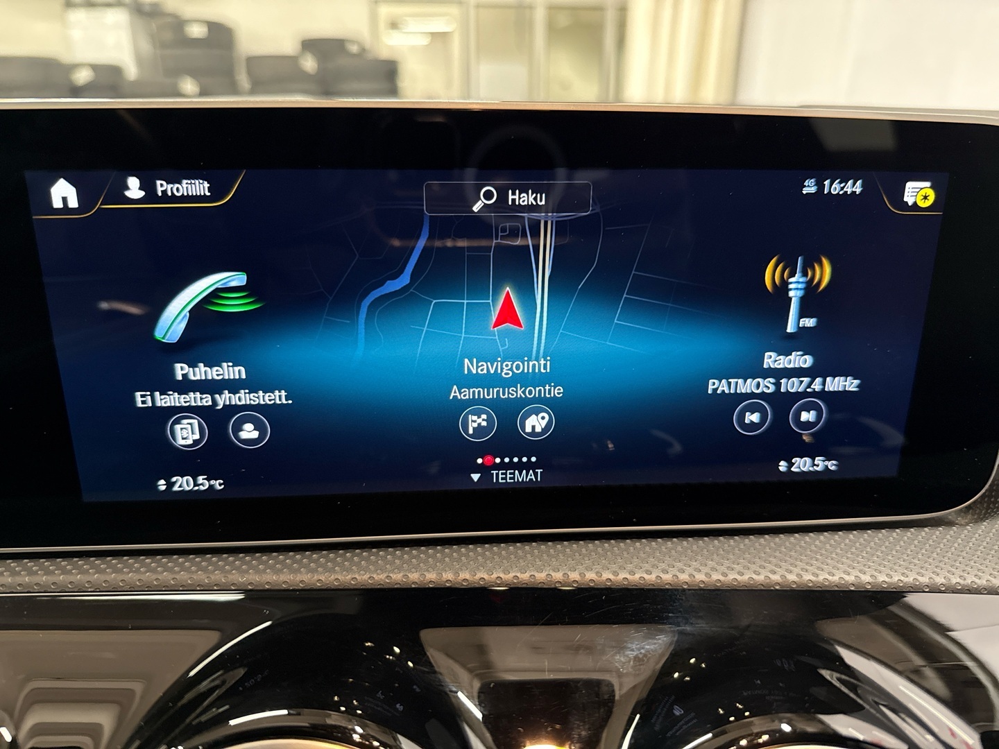 MERCEDES-BENZ A 2019