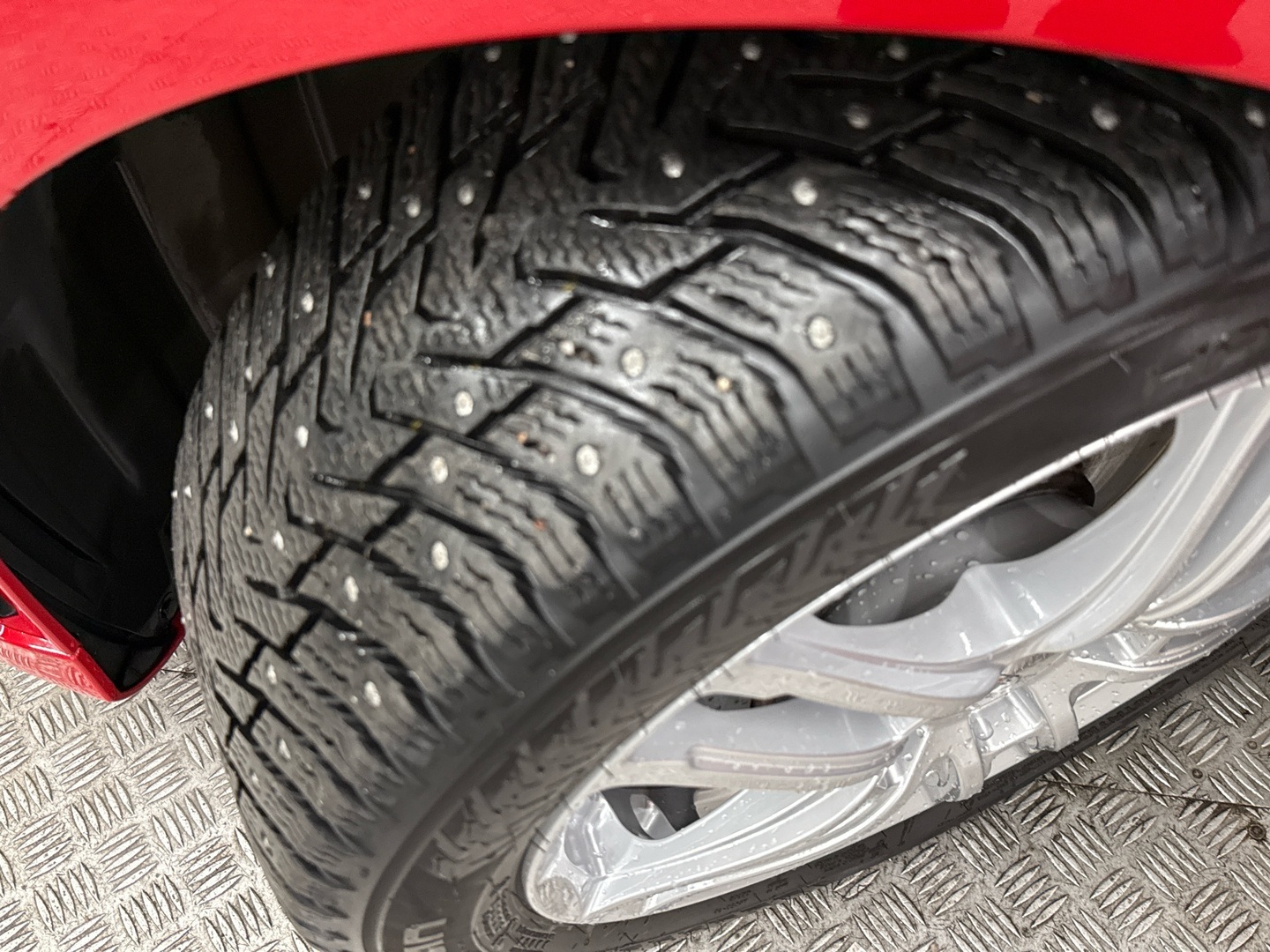 MERCEDES-BENZ A 2019