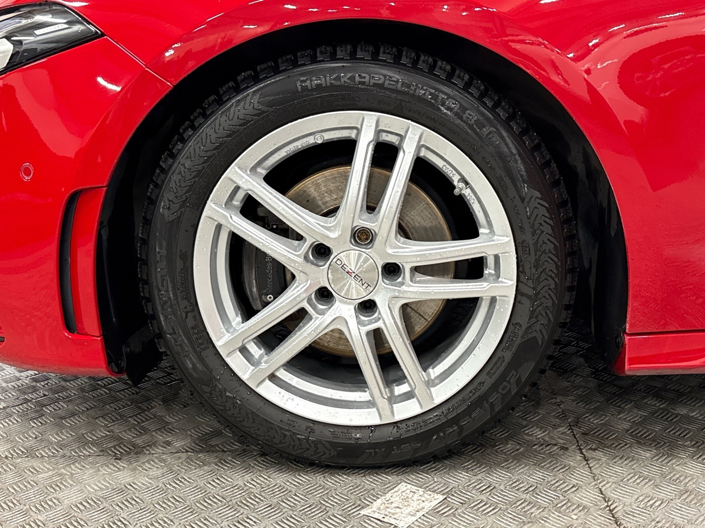 MERCEDES-BENZ A 2019