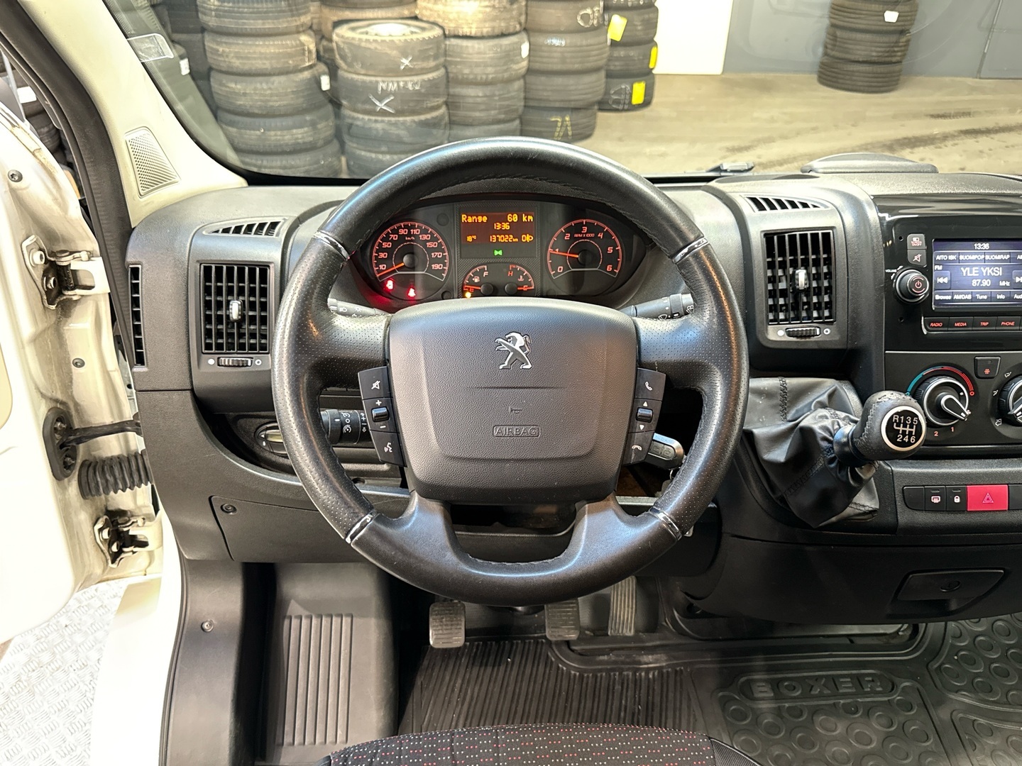 PEUGEOT Boxer 2021