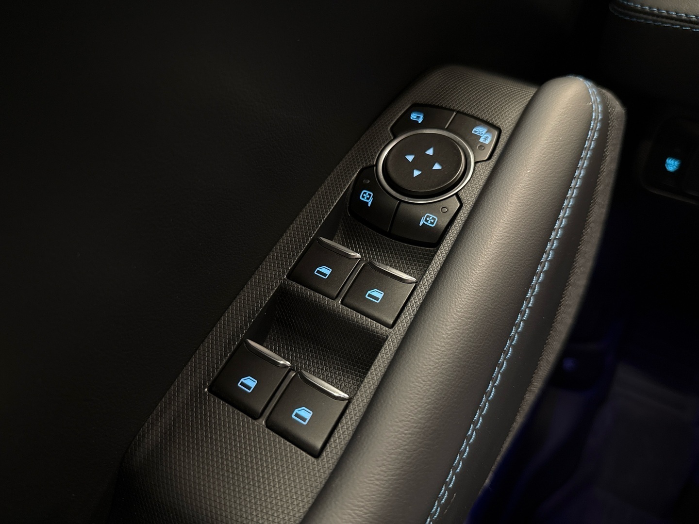 FORD Mustang Mach-E 2021