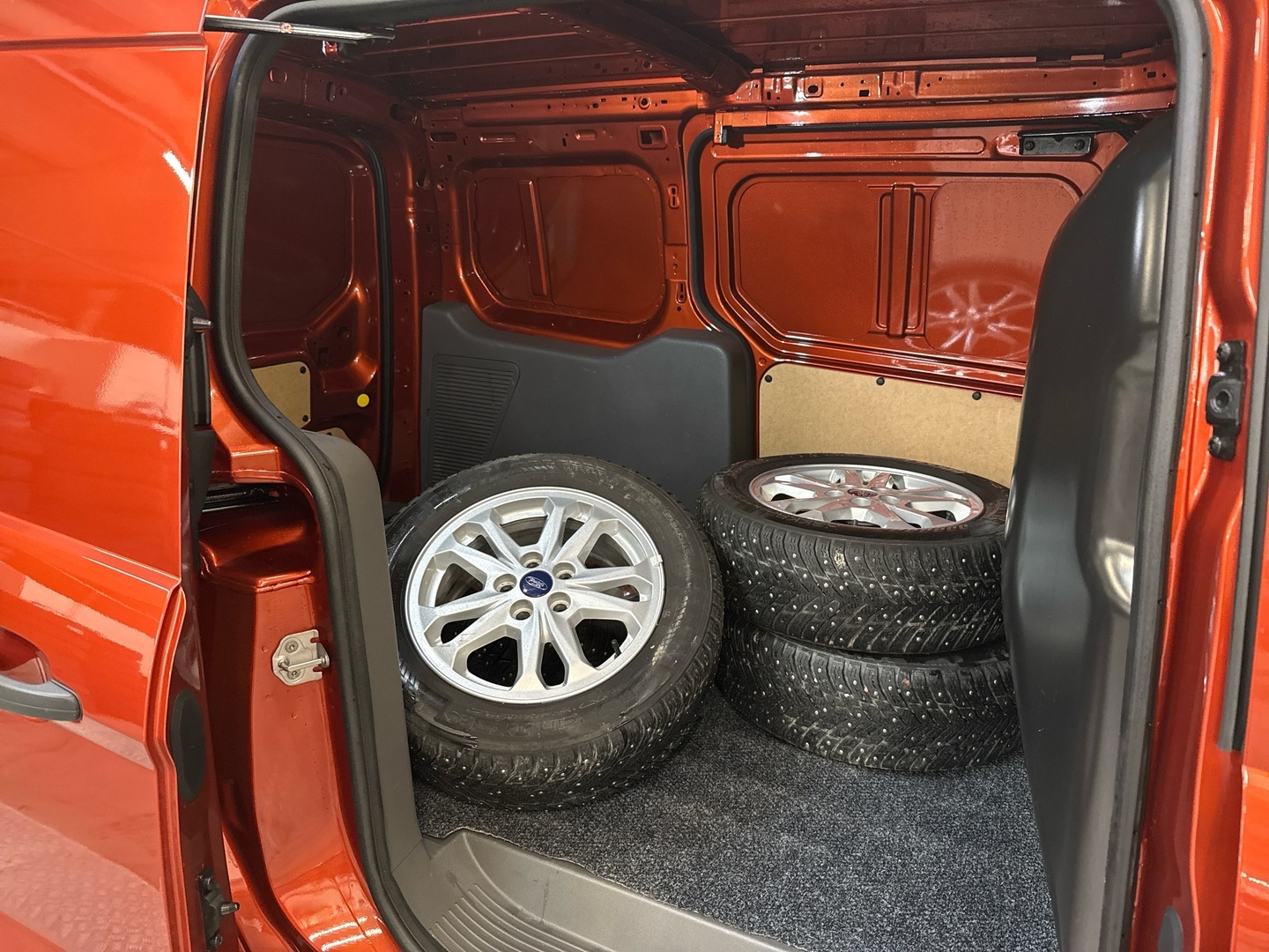 FORD Transit Connect 2023