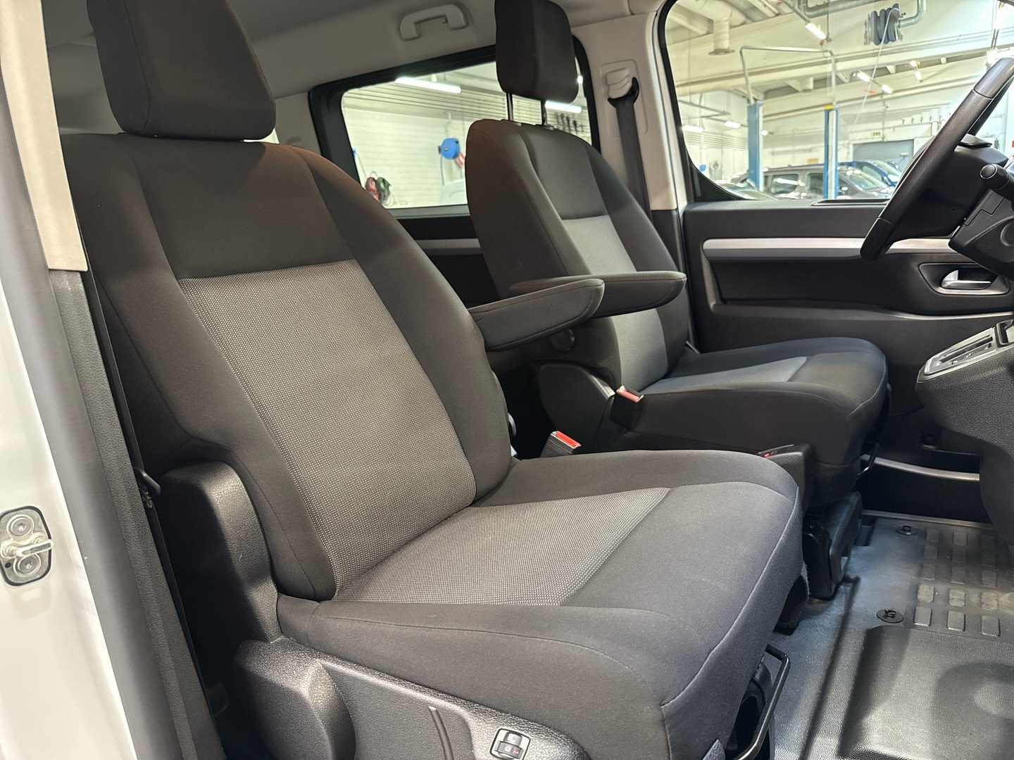 TOYOTA Proace Verso EV 2021
