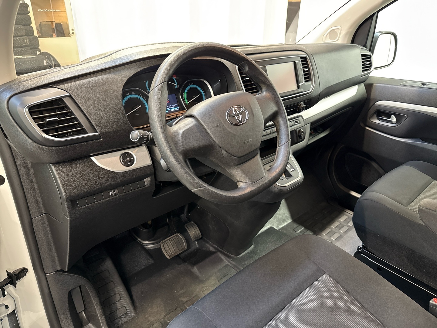 TOYOTA Proace Verso EV 2021