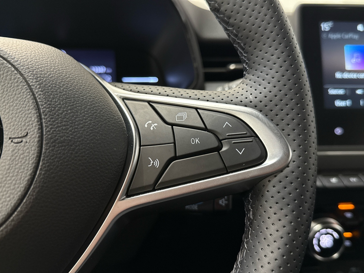 MITSUBISHI Colt 2024