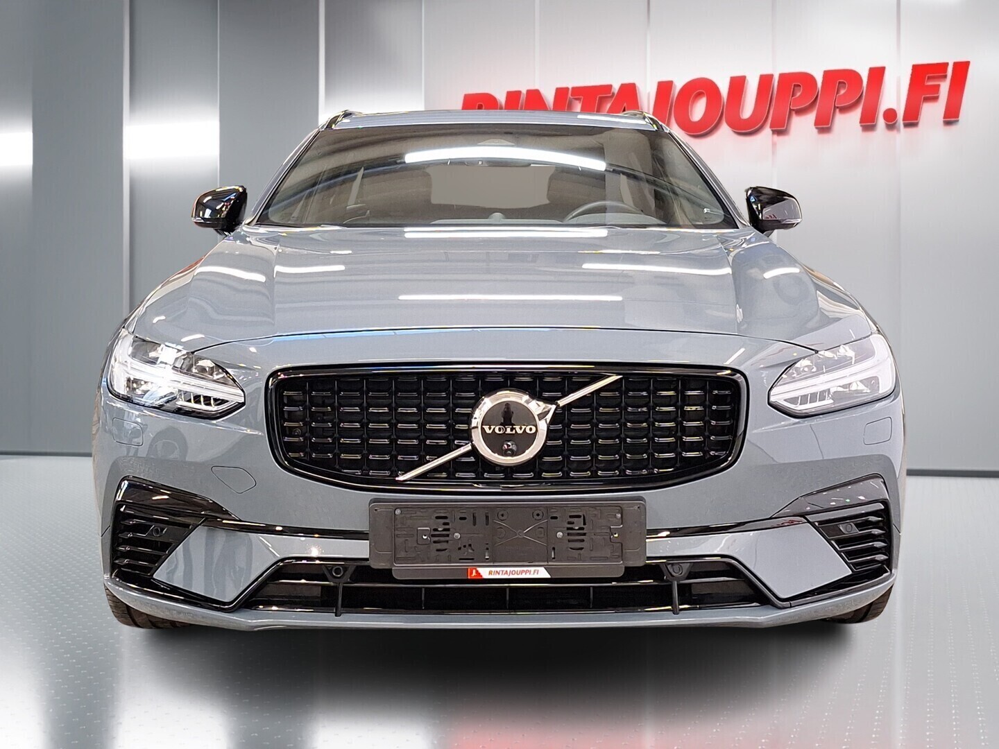 VOLVO V90 2022