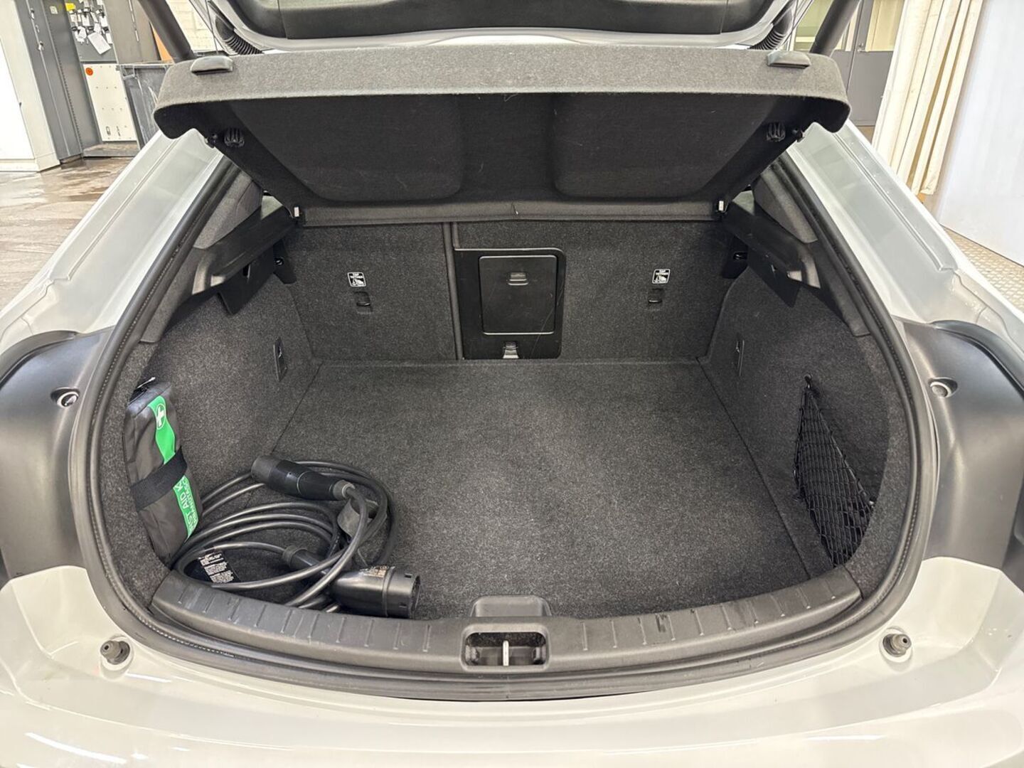 POLESTAR 2 2023