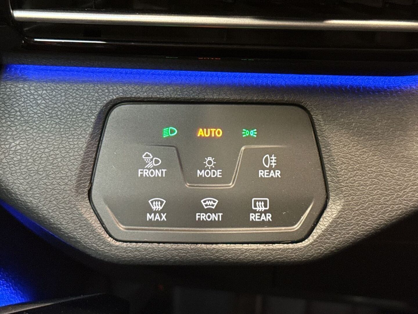 VOLKSWAGEN ID.4 2023