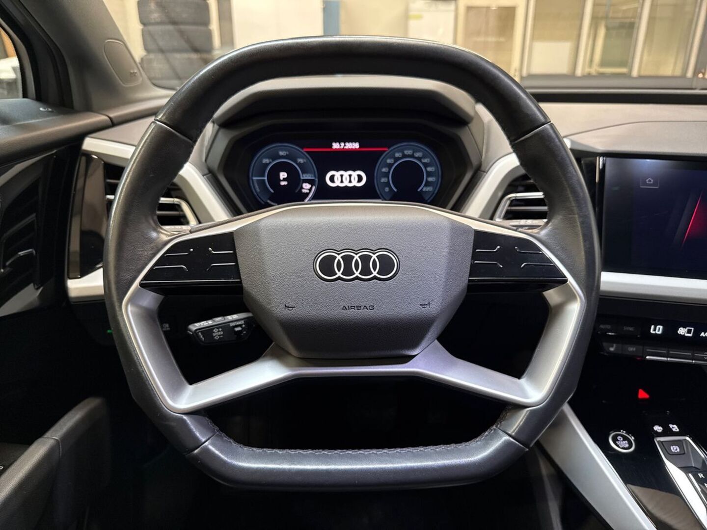 AUDI Q4 e-tron 2023