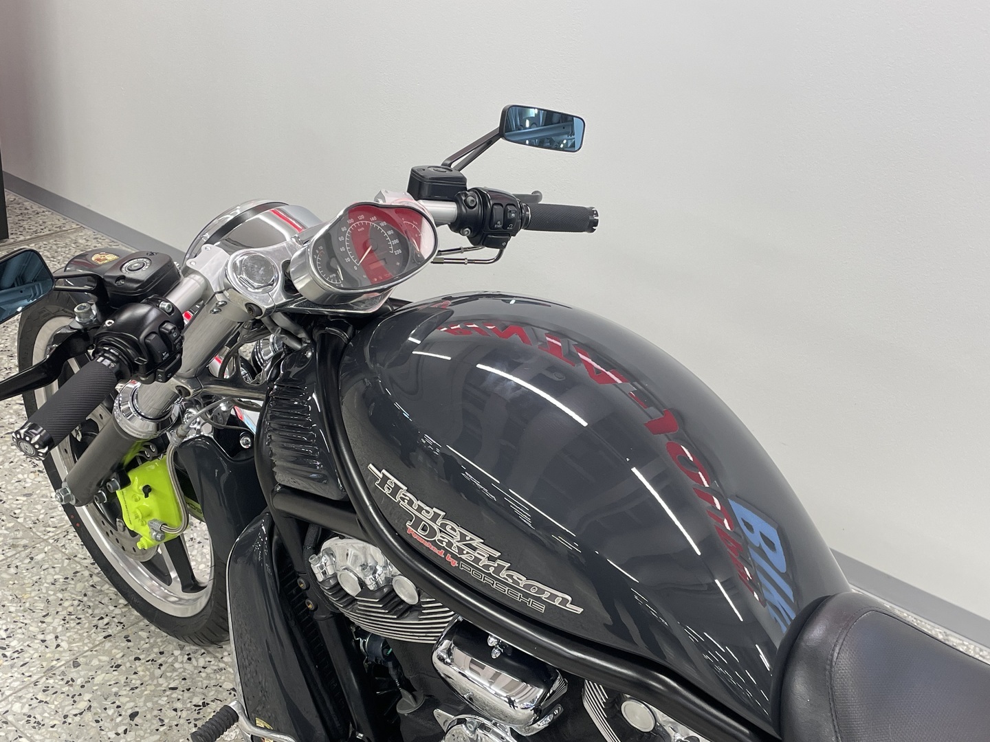 HARLEY-DAVIDSON VRSC 2002