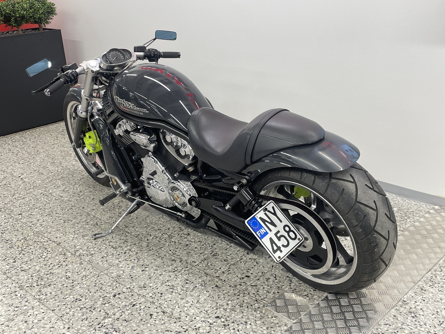 HARLEY-DAVIDSON VRSC 2002