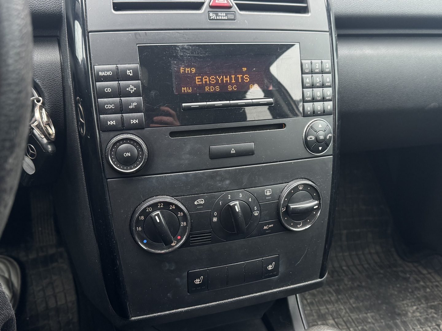MERCEDES-BENZ A 2007