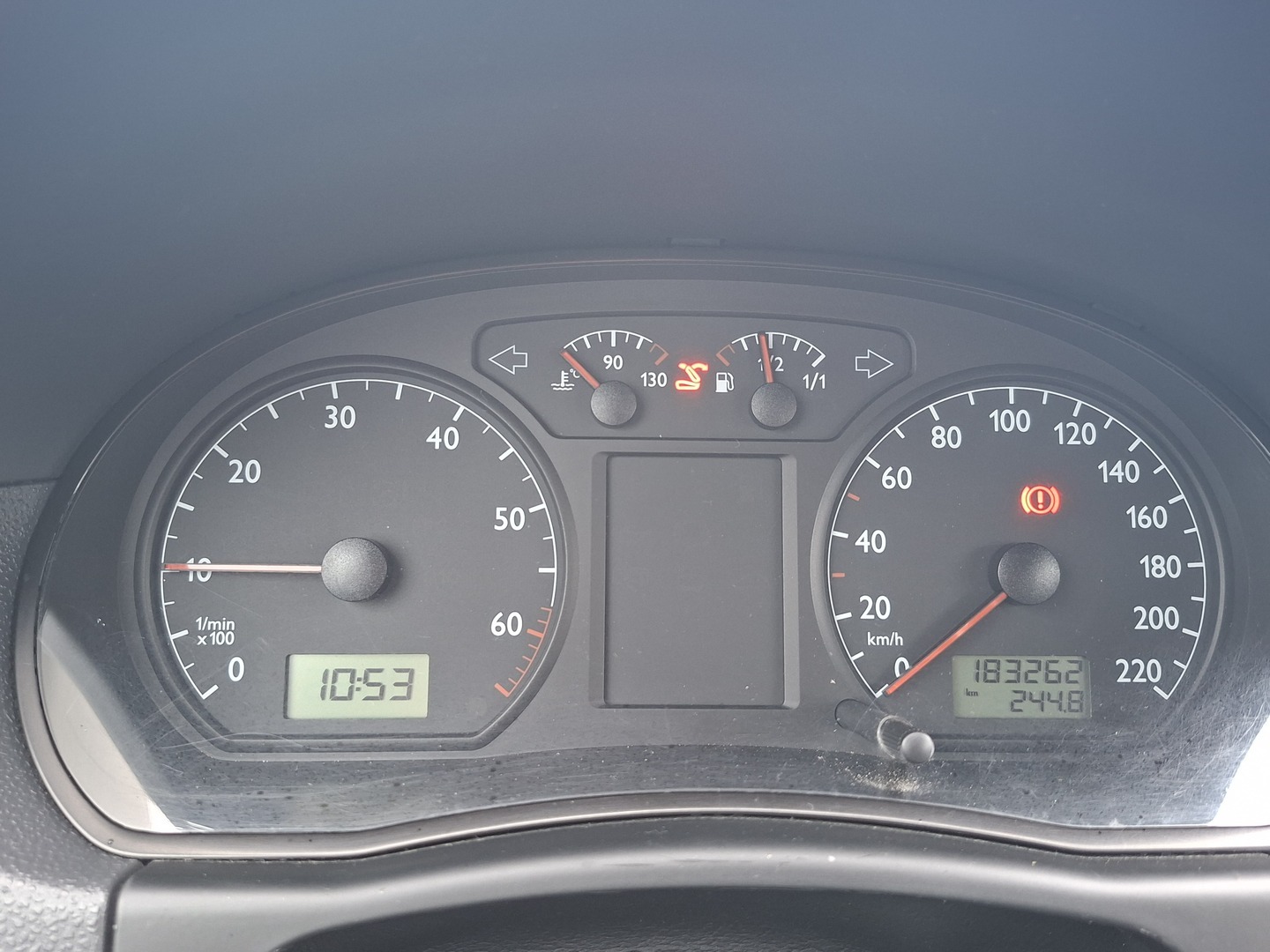 VOLKSWAGEN Polo 2003