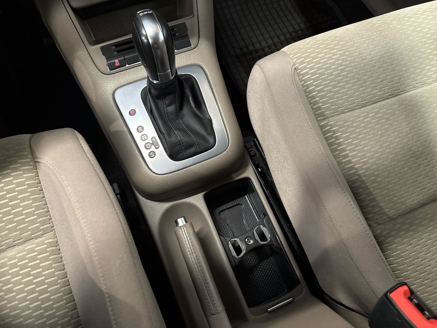 VOLKSWAGEN Golf Plus 2012