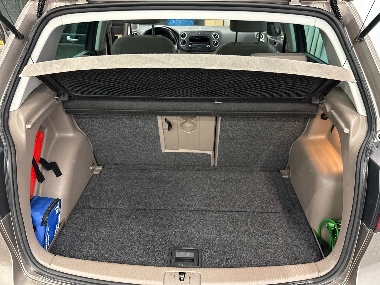 VOLKSWAGEN Golf Plus 2012