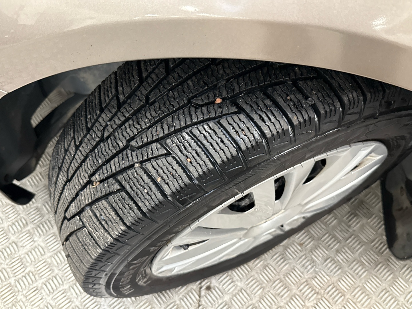 VOLKSWAGEN Golf Plus 2012