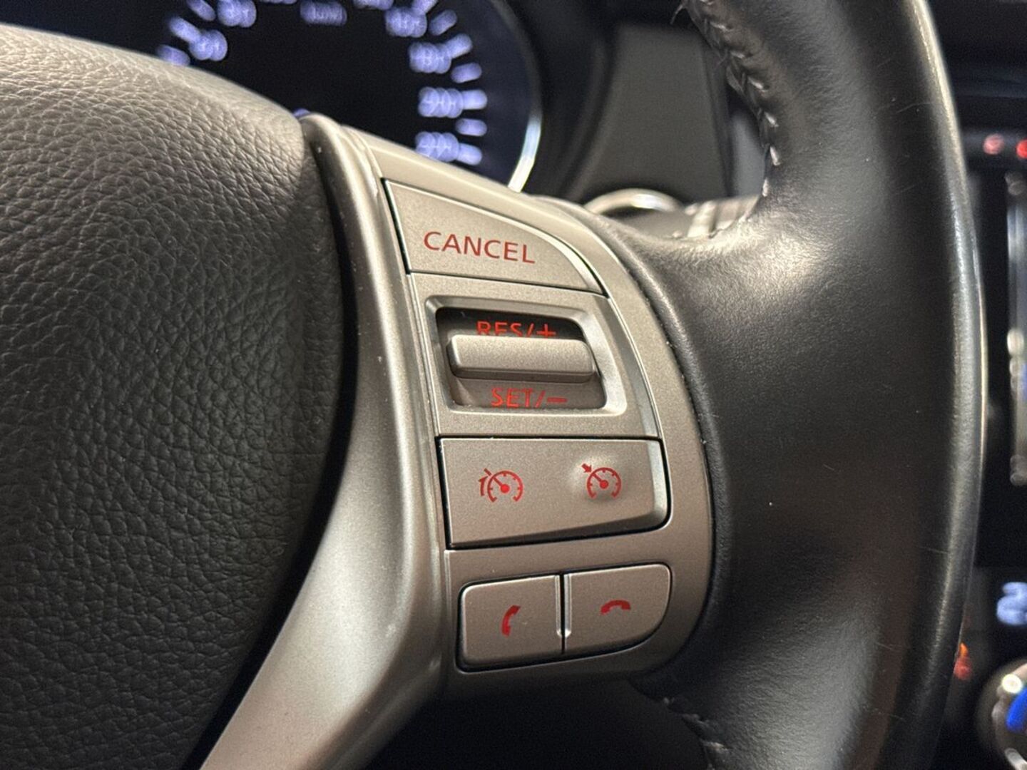 NISSAN Qashqai 2017