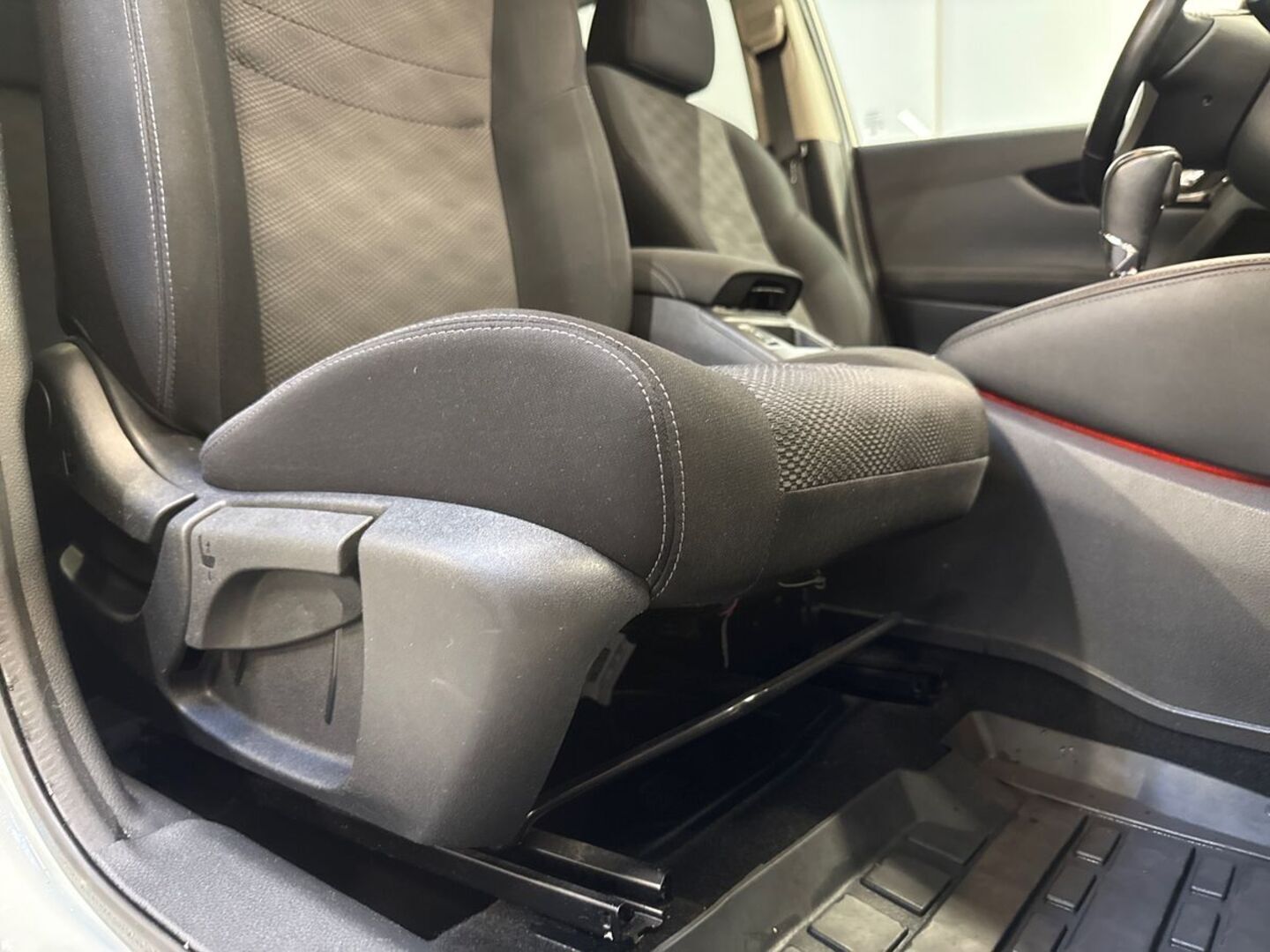 NISSAN Qashqai 2017