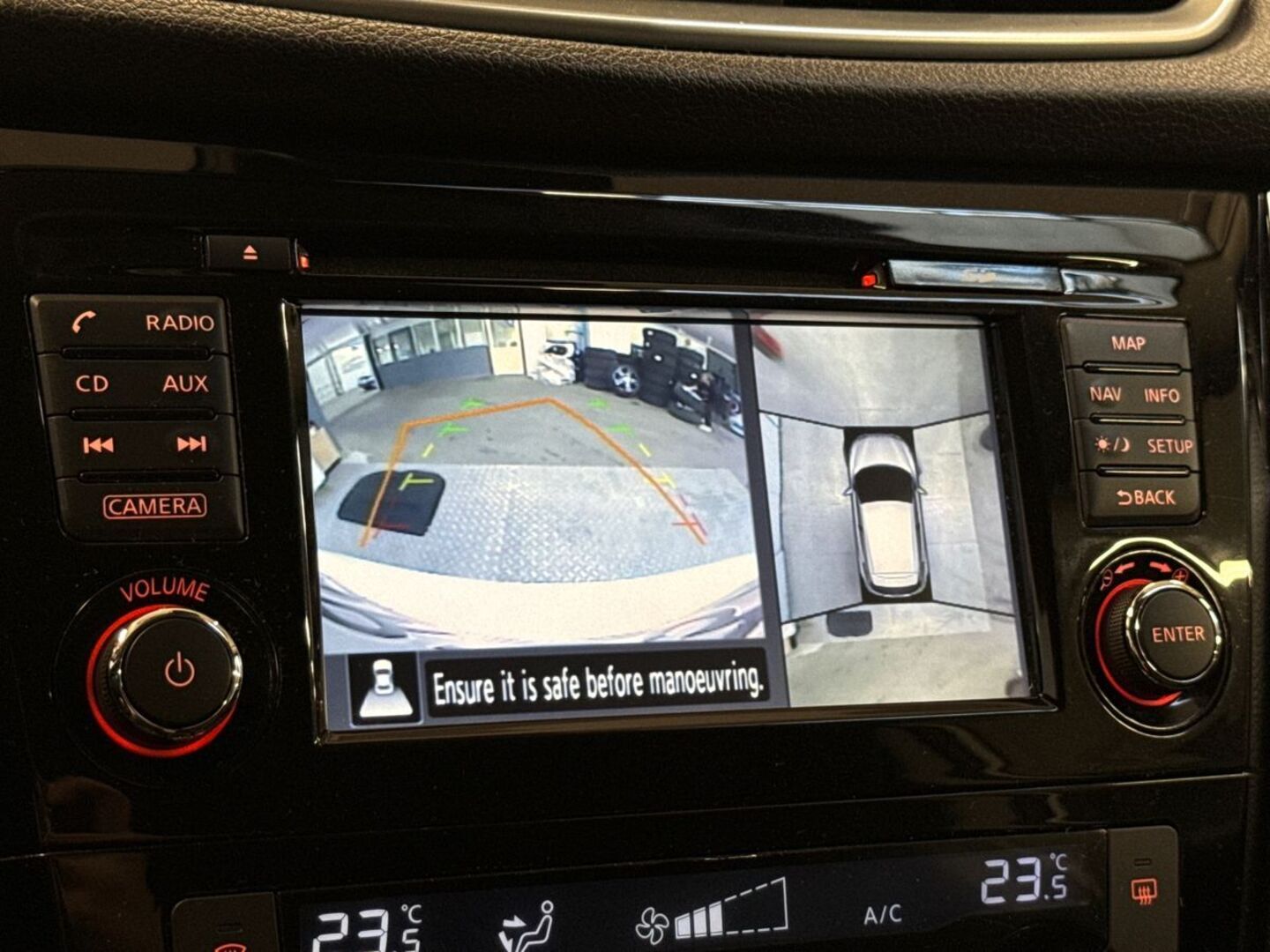 NISSAN Qashqai 2017