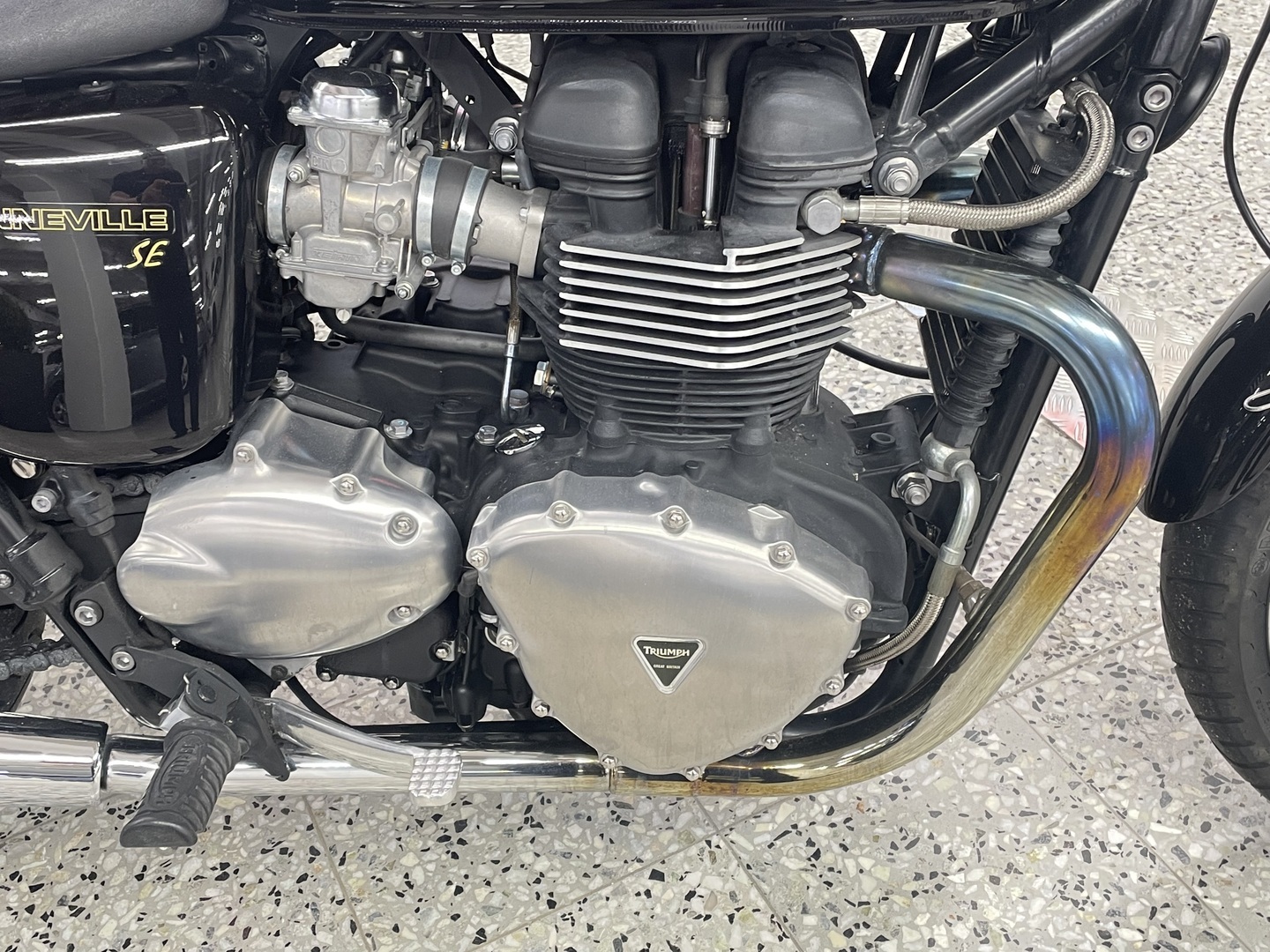 TRIUMPH BONNEVILLE 2009