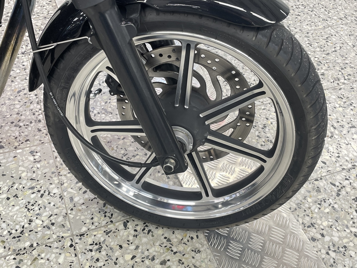 TRIUMPH BONNEVILLE 2009