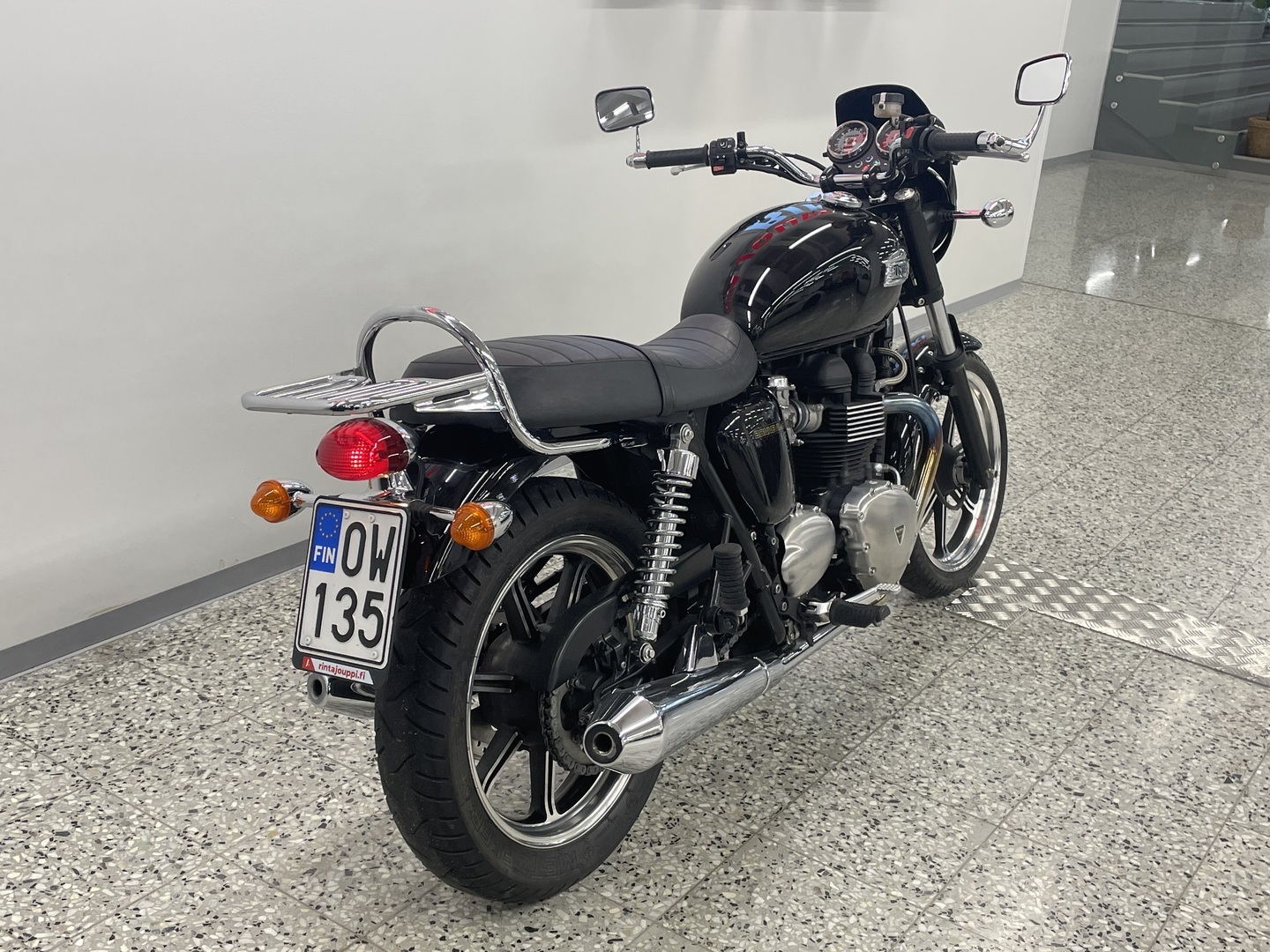 TRIUMPH BONNEVILLE 2009