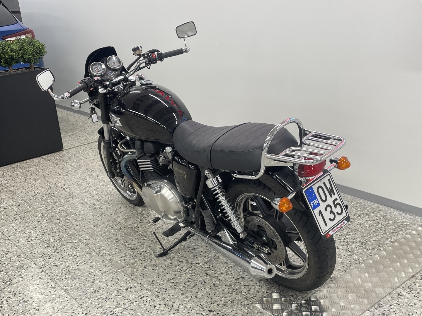 TRIUMPH BONNEVILLE 2009