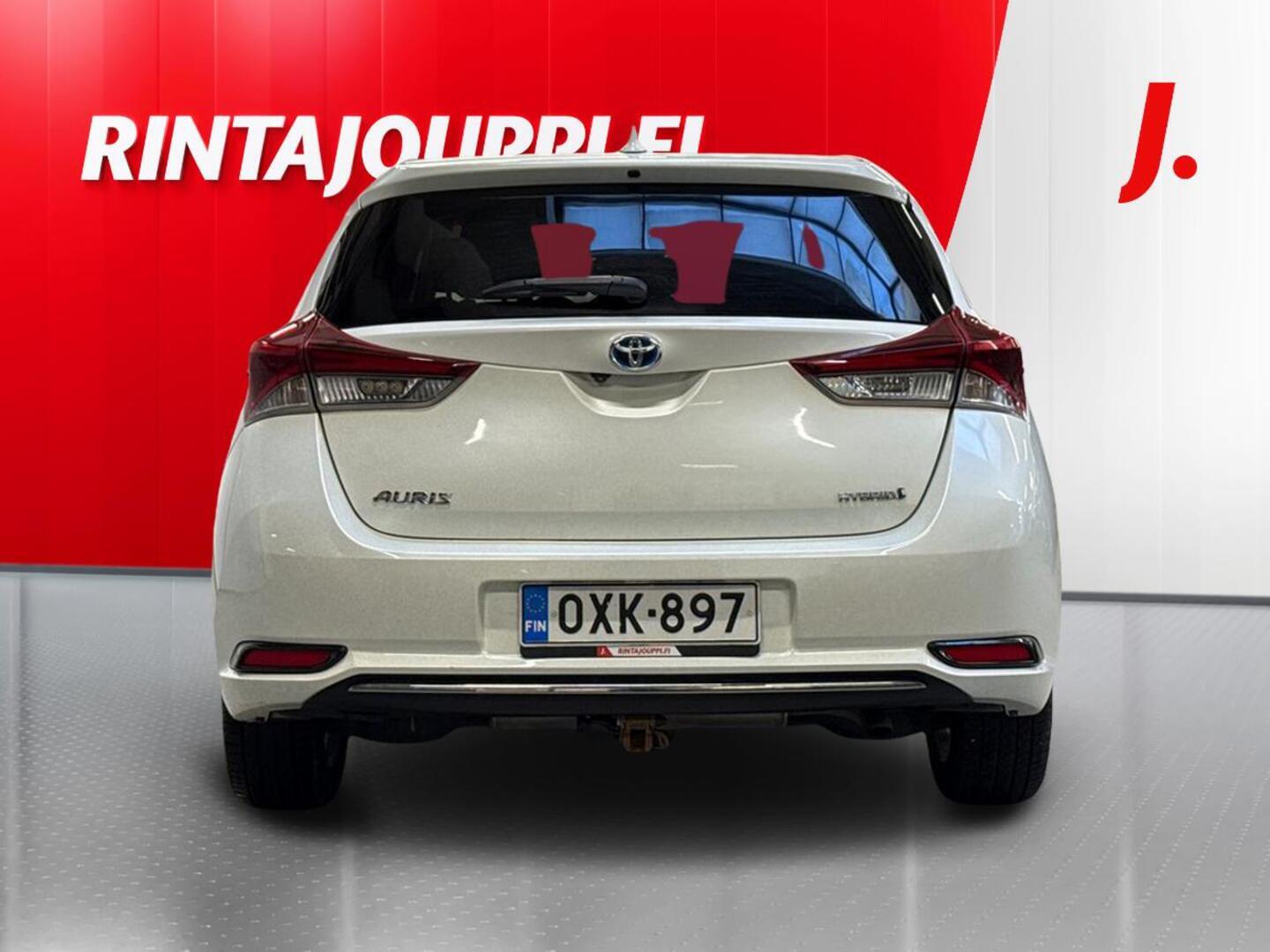 TOYOTA Auris 2018